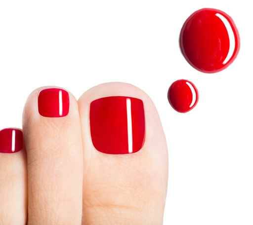 Fußpflege inkl. 4fach-Nagellack/French